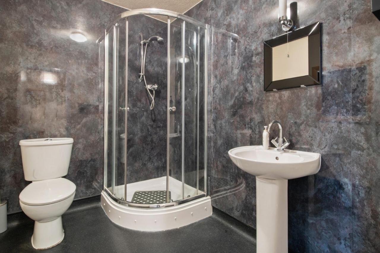Castle Hotel Haverfordwest Zewnętrze zdjęcie